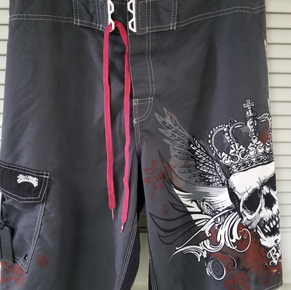 Men's skate, swim shorts.